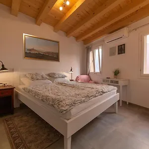 Casa Vecchia , Rovigno Croazia